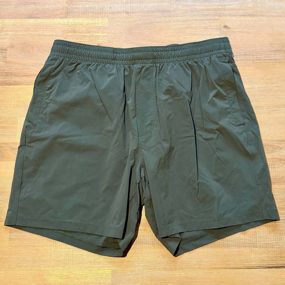 Bearbottom Clothing Green 5.5 Inch Inseam Nylon Athletic Shorts L